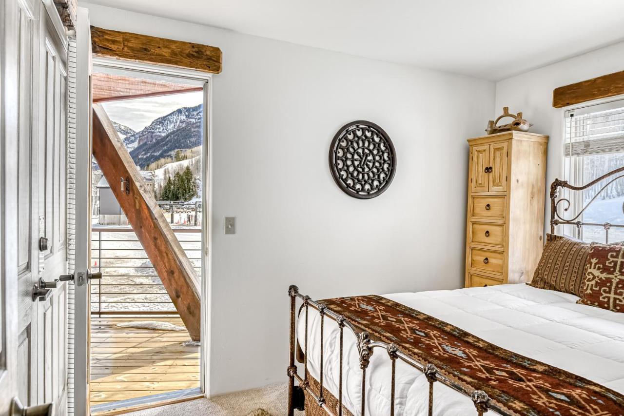 Double Diamond Ski-In/Ski-Out Chalet Теллерайд Экстерьер фото